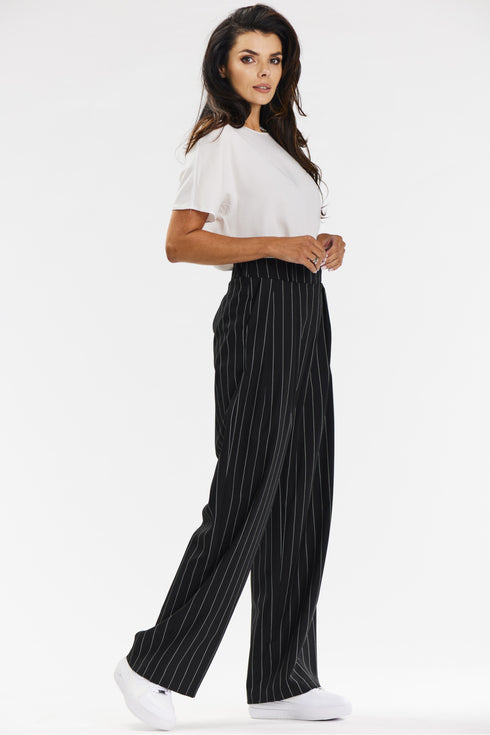 Women trousers model 200565
