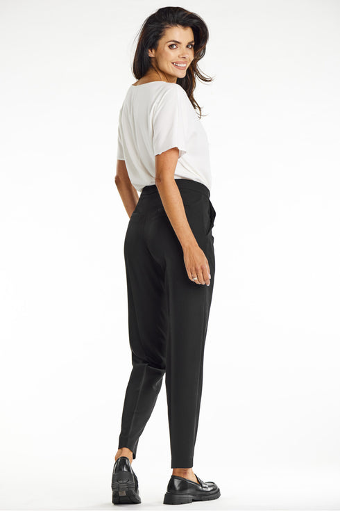 Women trousers model 200570
