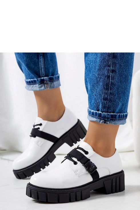 Half shoes model 207101 Solea