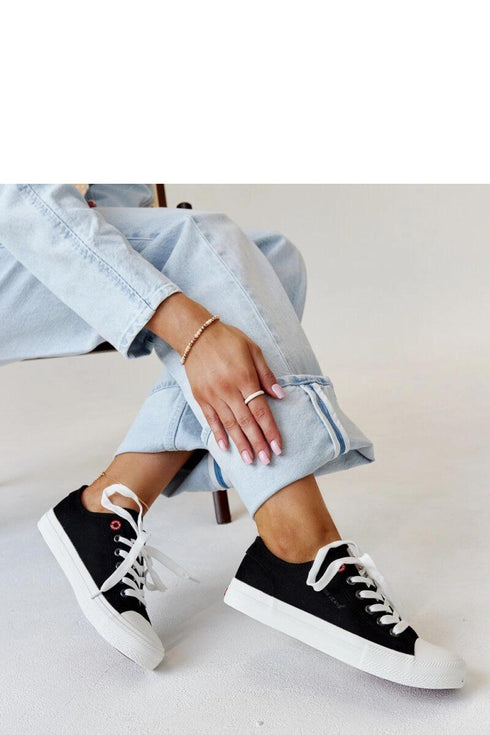 Sneakers model 207362 Solea