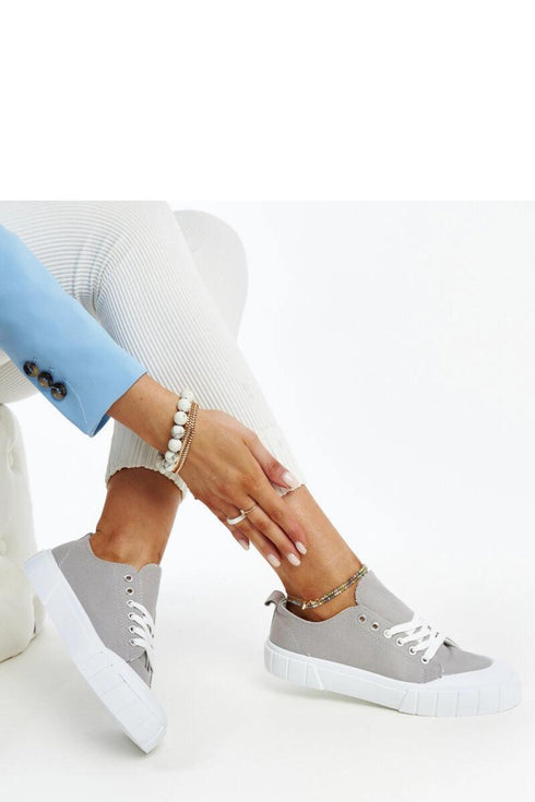 Sneakers model 207374 Solea