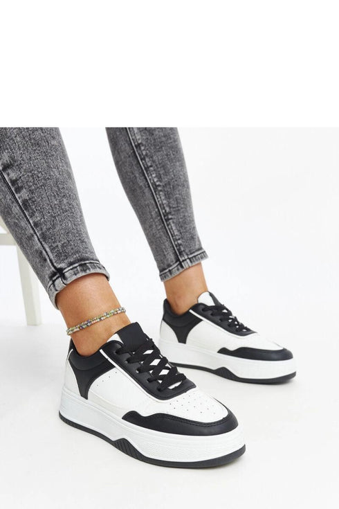 Sneakers model 207412 Solea