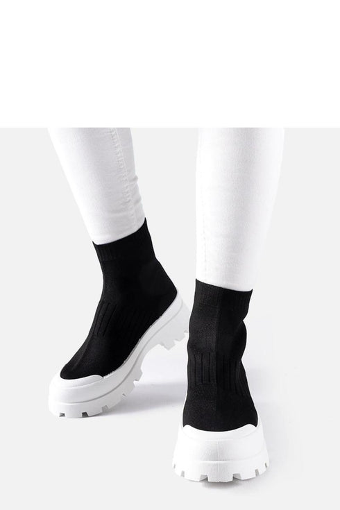 Sneakers model 207608 Solea