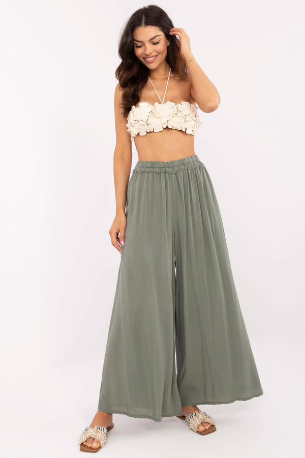 Women trousers model 210678 Och lla