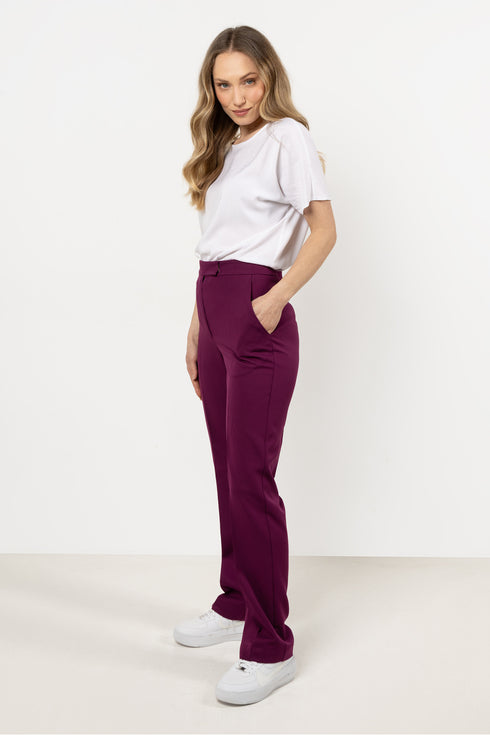 Women trousers model 212220