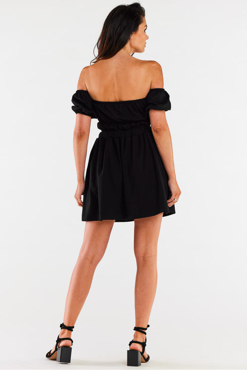 Short skirt model 215318 You