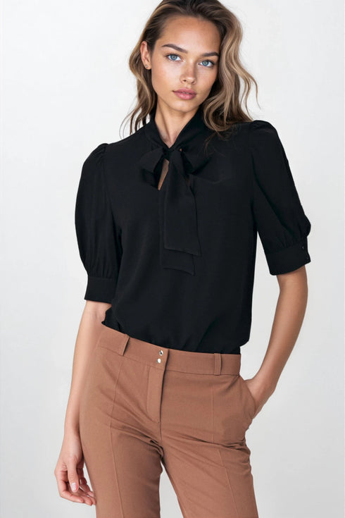 Blouse model 216911