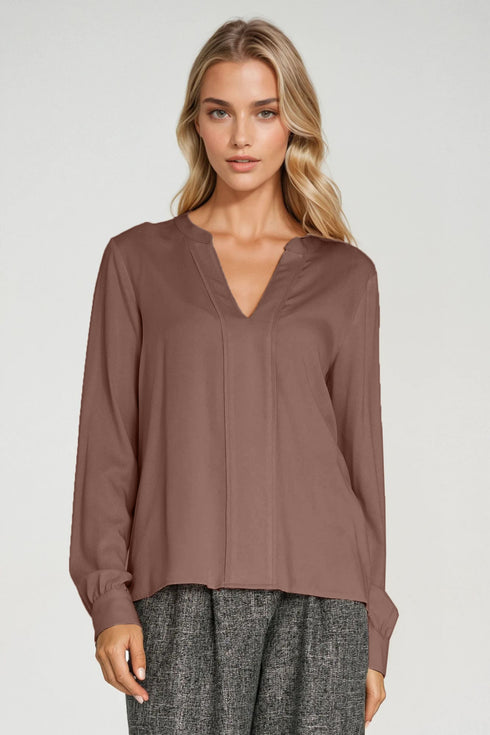 Blouse model 217581