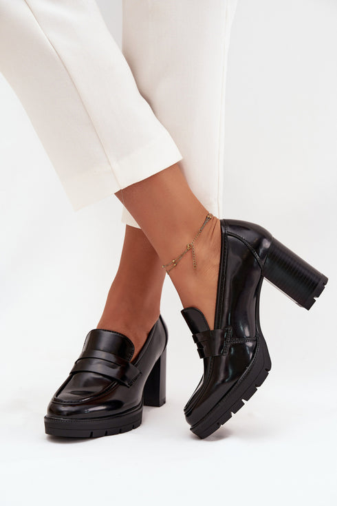 Heeled low shoes model 217690 Step in style