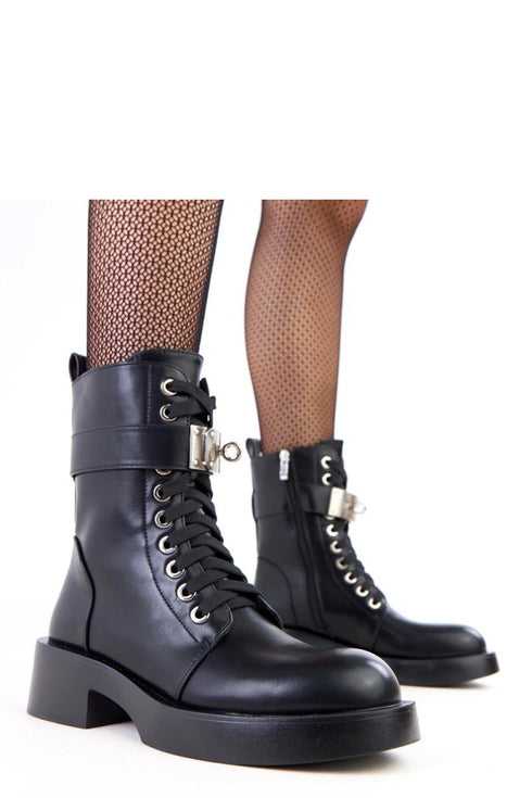 Bootie model 218818 Solea