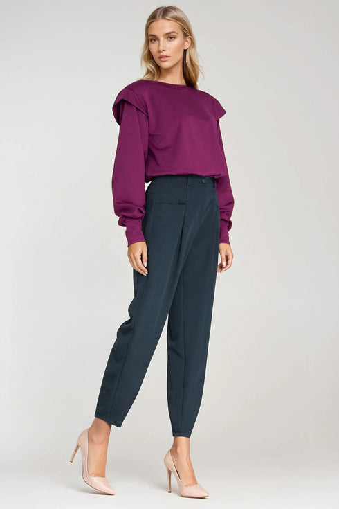 Women trousers model 218896
