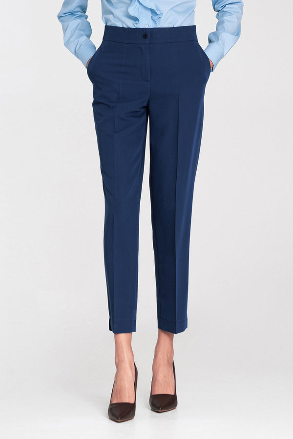 Women trousers model 218897