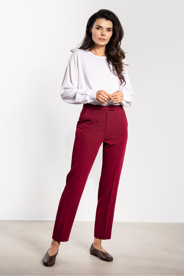 Women trousers model 218976