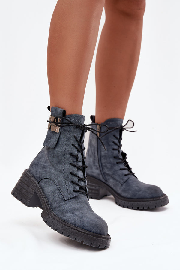 Bootie model 219111 Step in style