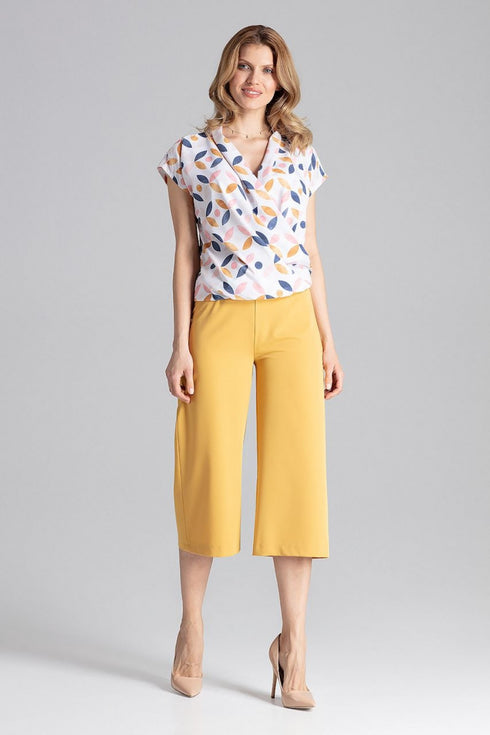 Women trousers model 129786
