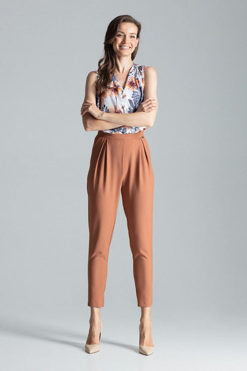 Women trousers model 135785