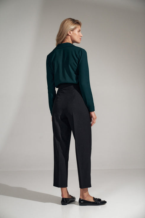 Women trousers model 150792
