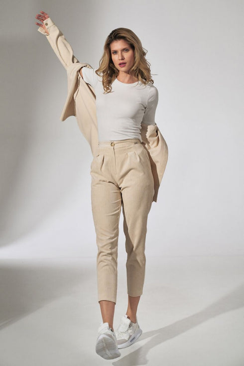 Women trousers model 151823