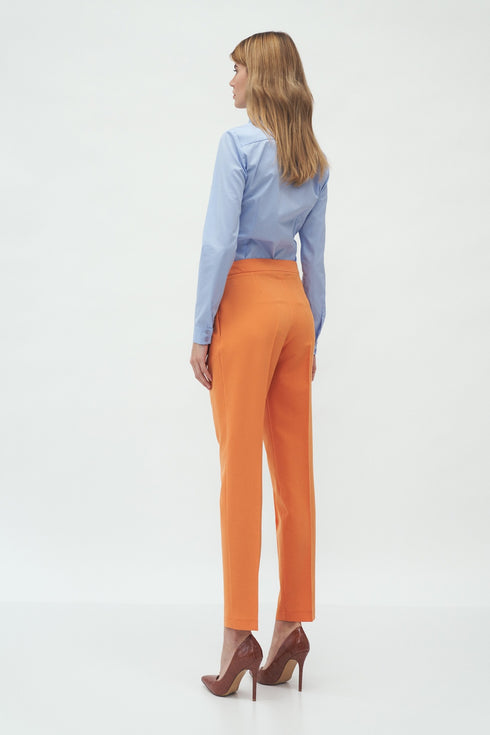 Women trousers model 152541
