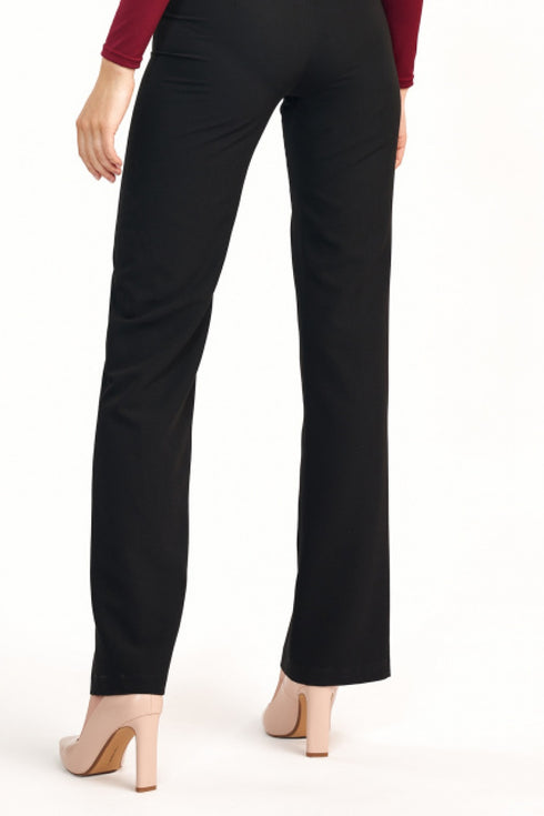 Women trousers model 158331