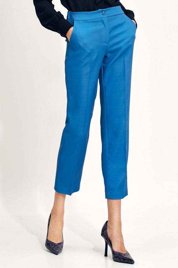 Women trousers model 171287