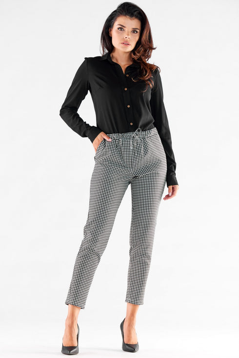 Women trousers model 176873