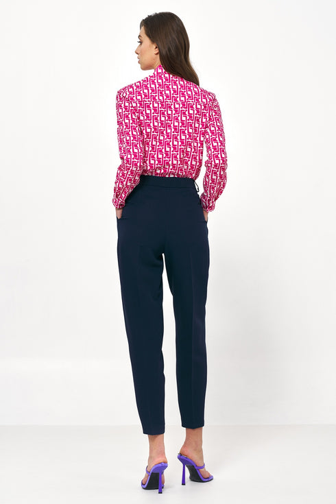Women trousers model 178004