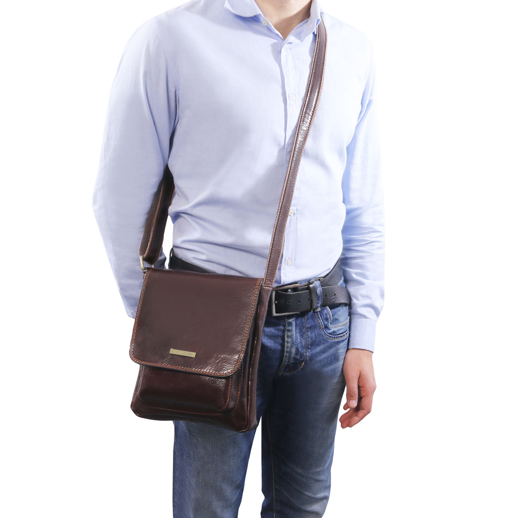 Sac bandoulière homme JIMMY cuir pleine fleur poche frontale