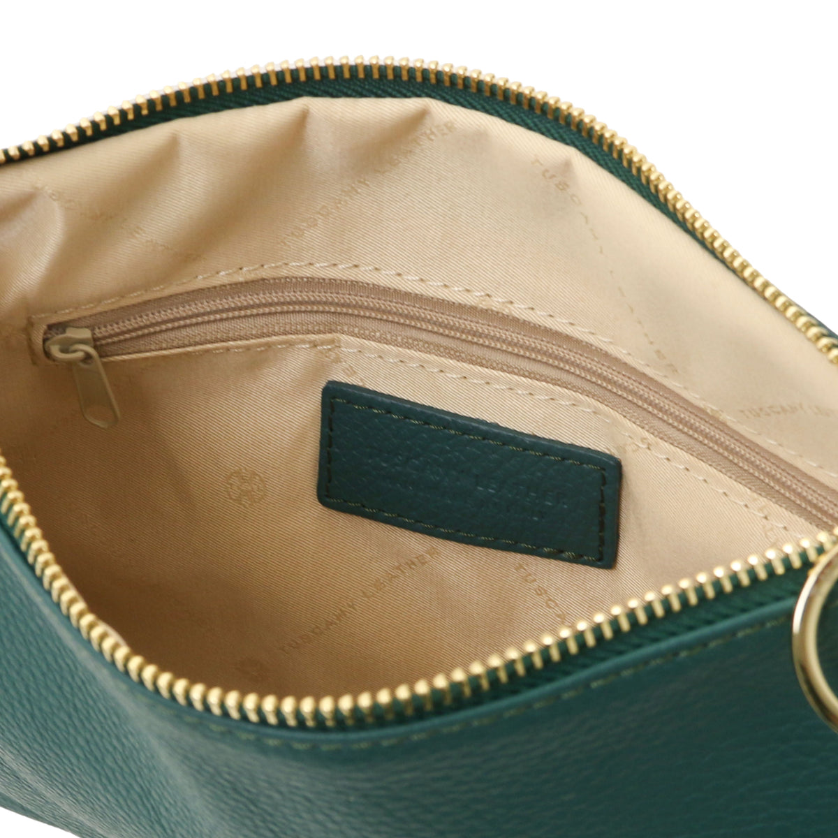 Pochette femme MIRA en cuir grainé souple avec bandoulière