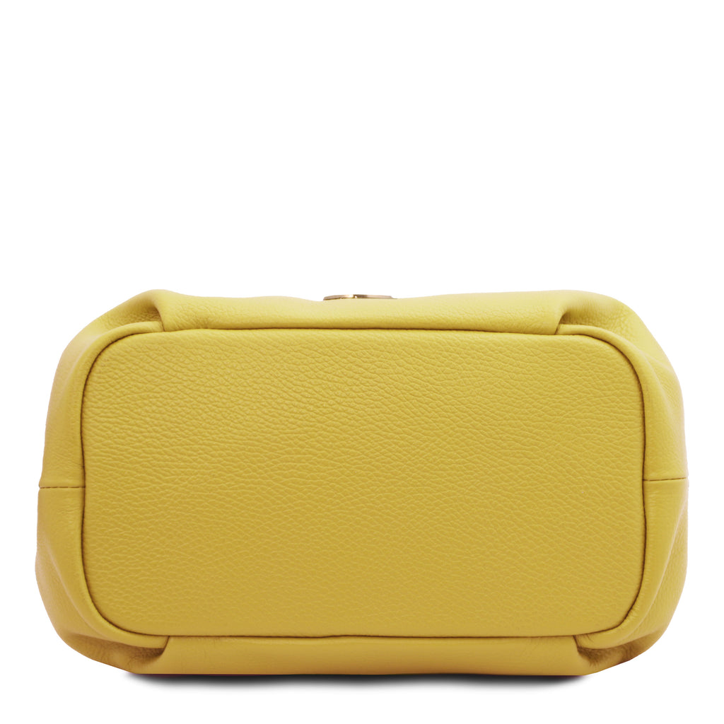 NORA — Sac à main souple à courbes douces