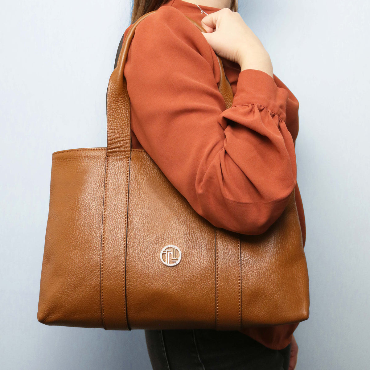 Sac cabas épaule femme CALLIE souple en cuir grainé à surpiqûres