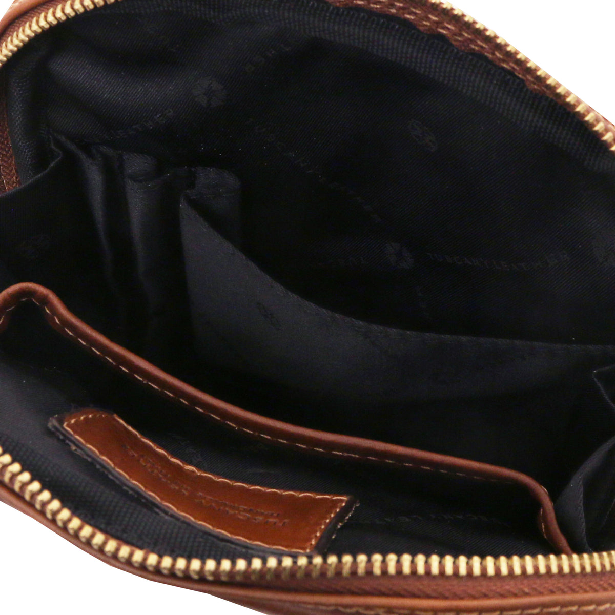 MARK – Sac bandoulière homme compact en cuir