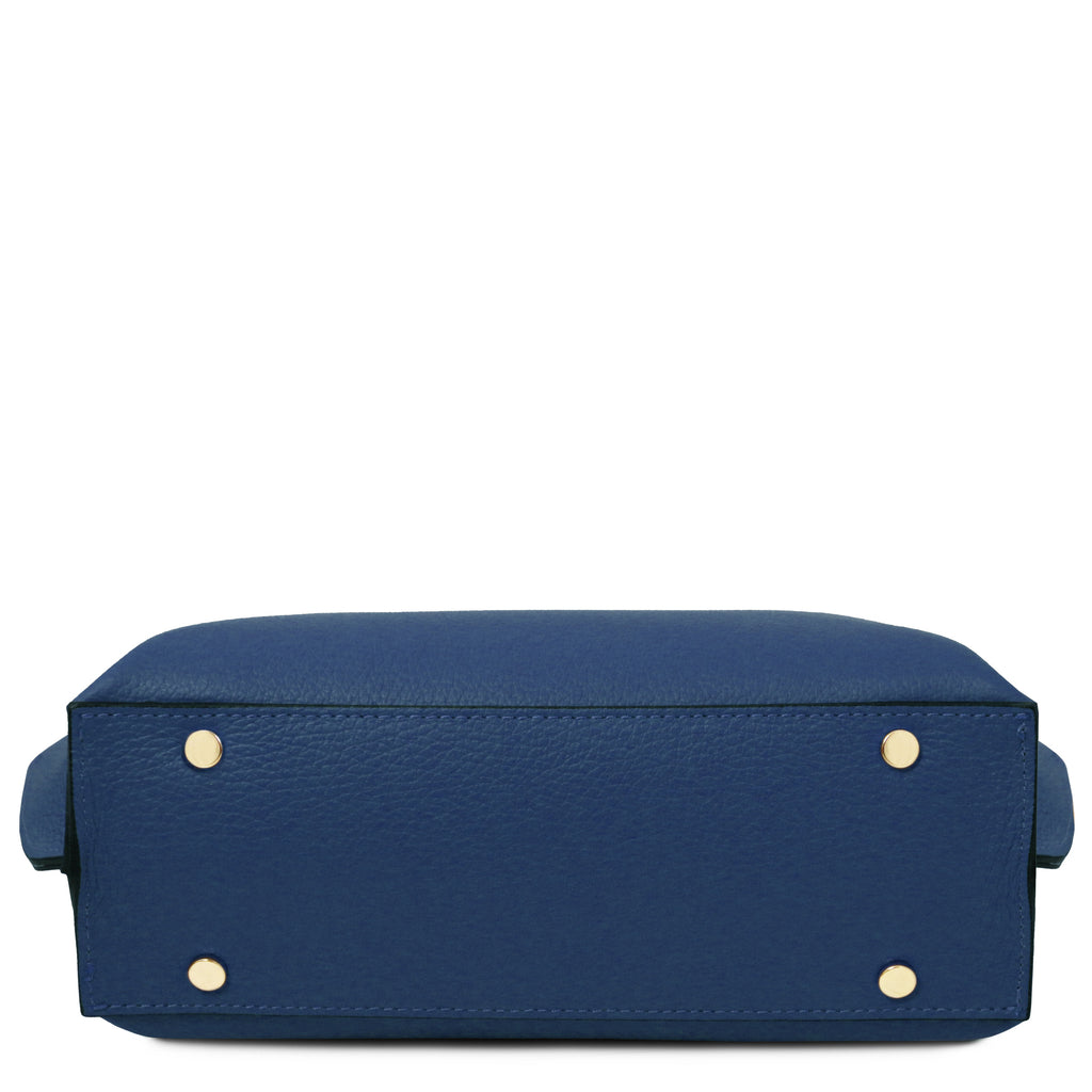 Sac cabas femme AGATHA structuré en cuir forme trapèze à fermoir