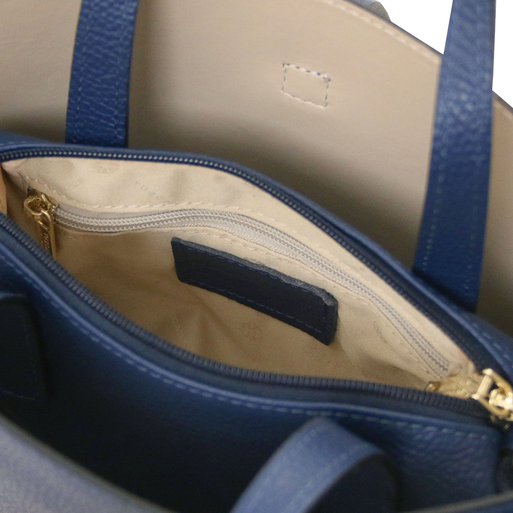 Sac cabas femme AGATHA structuré en cuir forme trapèze à fermoir