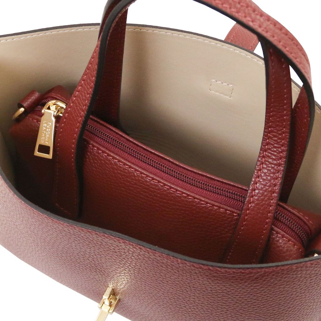 Sac cabas femme AGATHA structuré en cuir forme trapèze à fermoir
