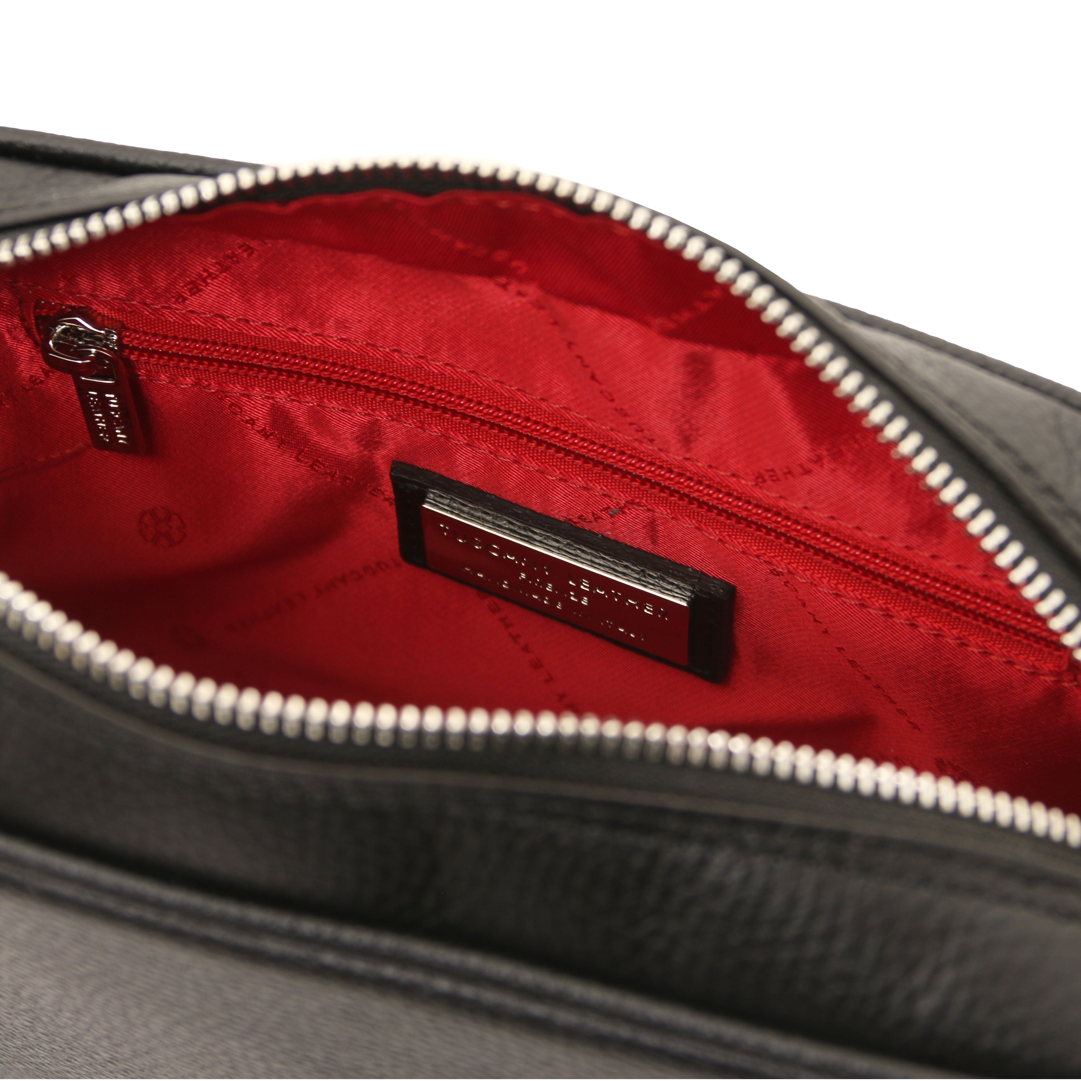 CUBETTO — Sac bandoulière compact en cuir grainé