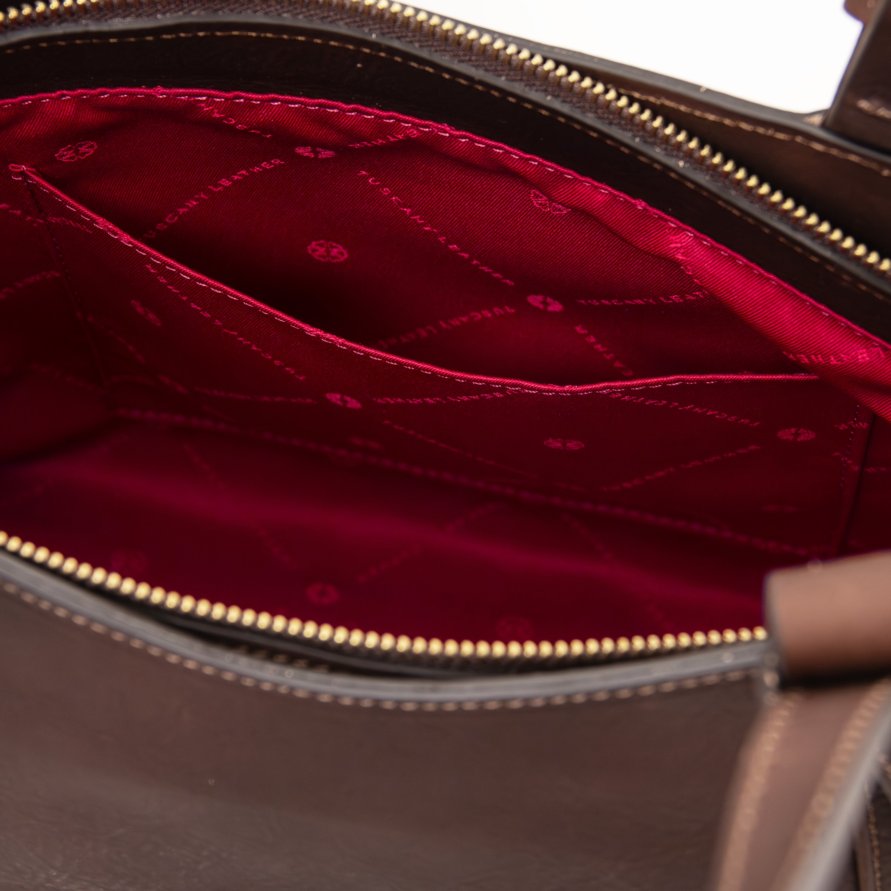 LIBRA — Cabas en cuir pleine fleur à tannage végétal