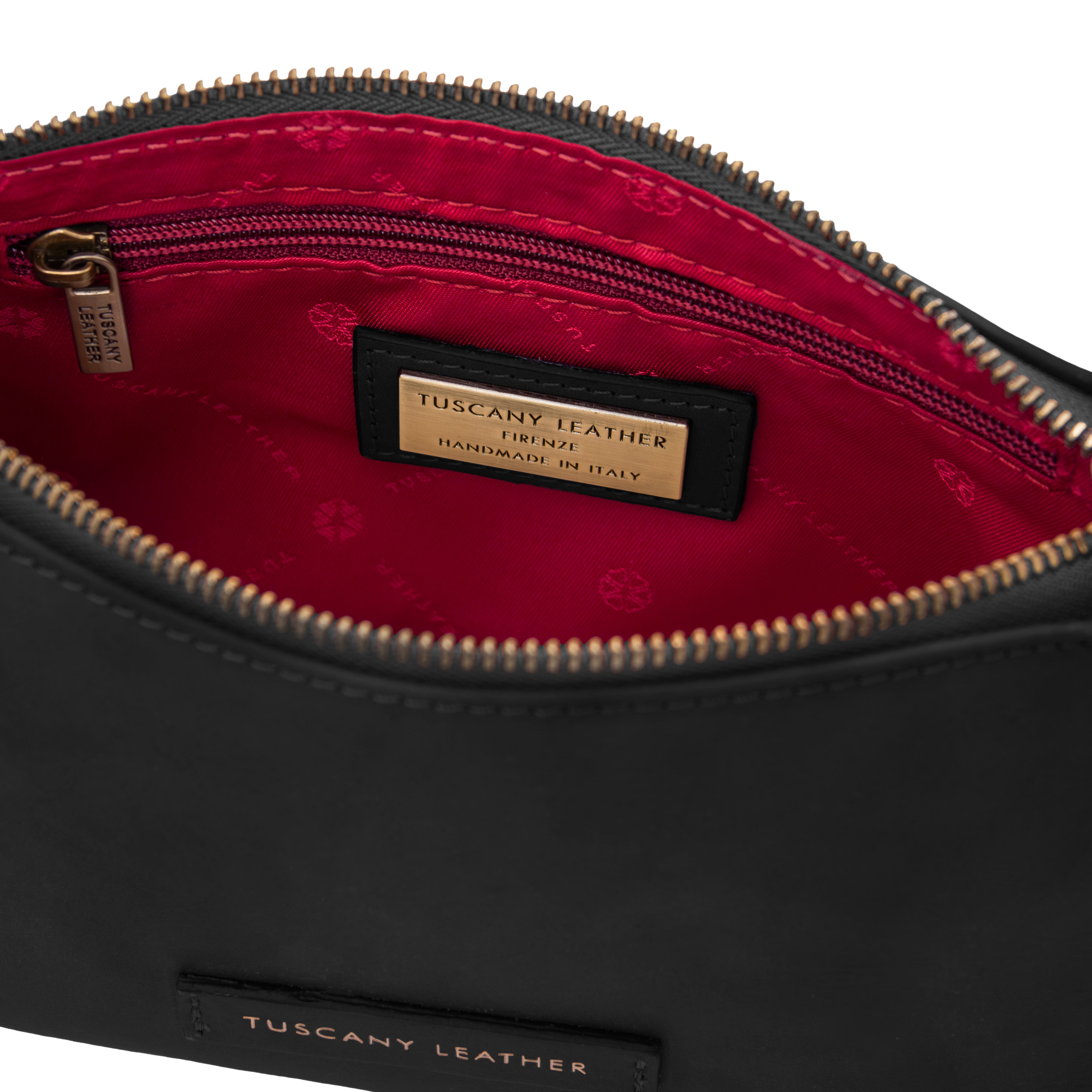 PARFAIT — Sac pochette en cuir pleine fleur