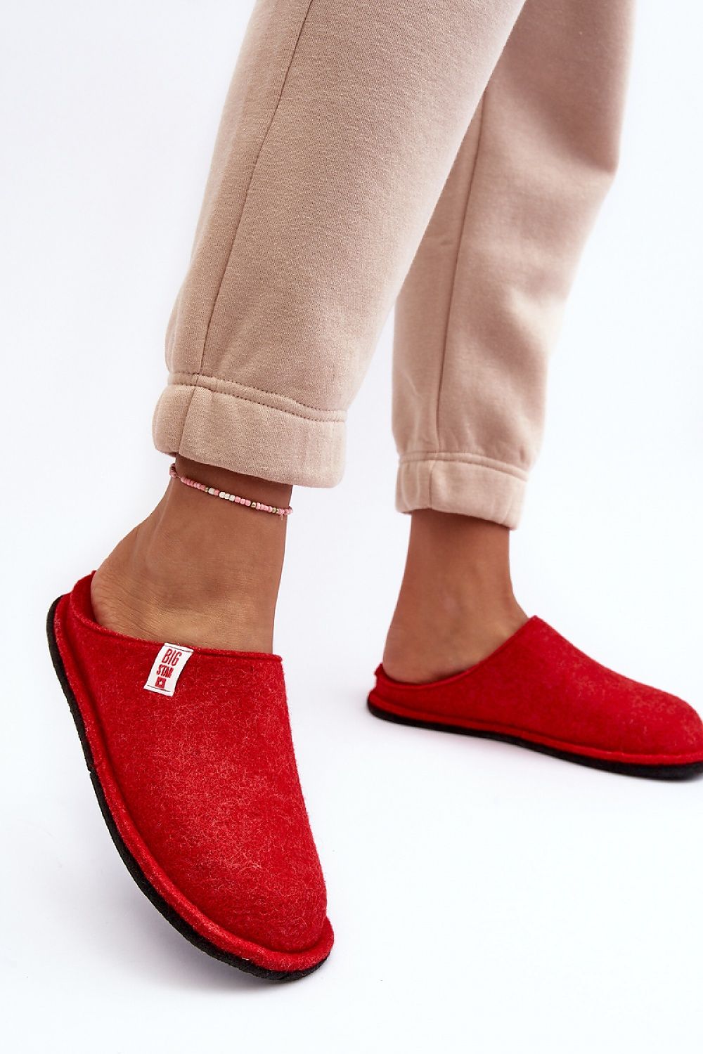  Slippers model 188676 Step in style 