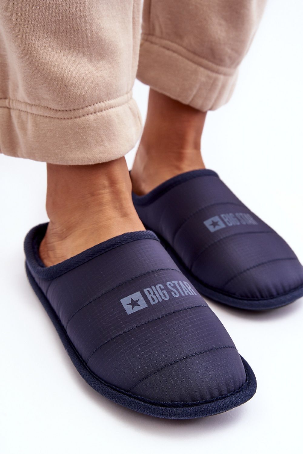  Slippers model 188677 Step in style 