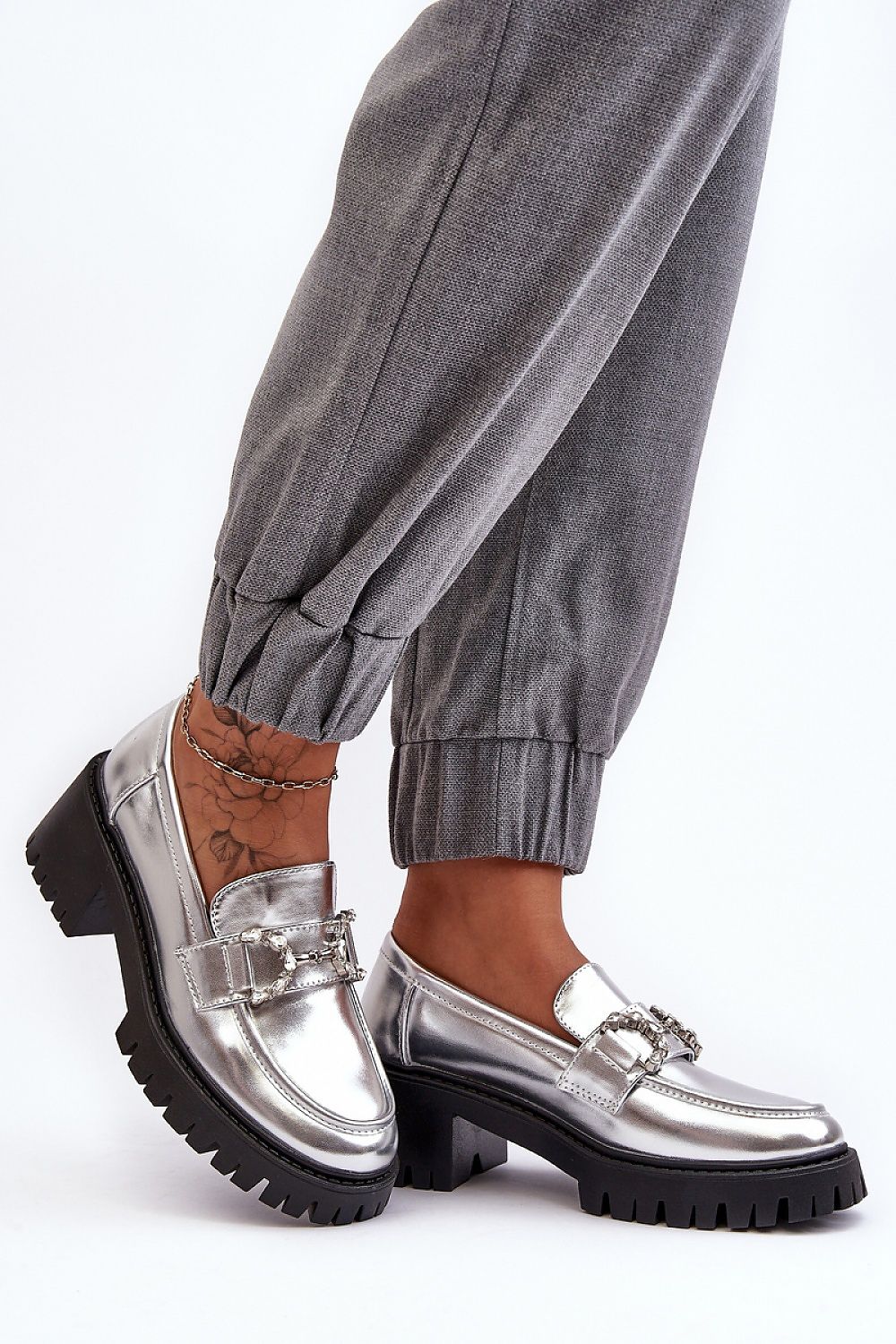 Heeled low shoes model 189876 Step in style 