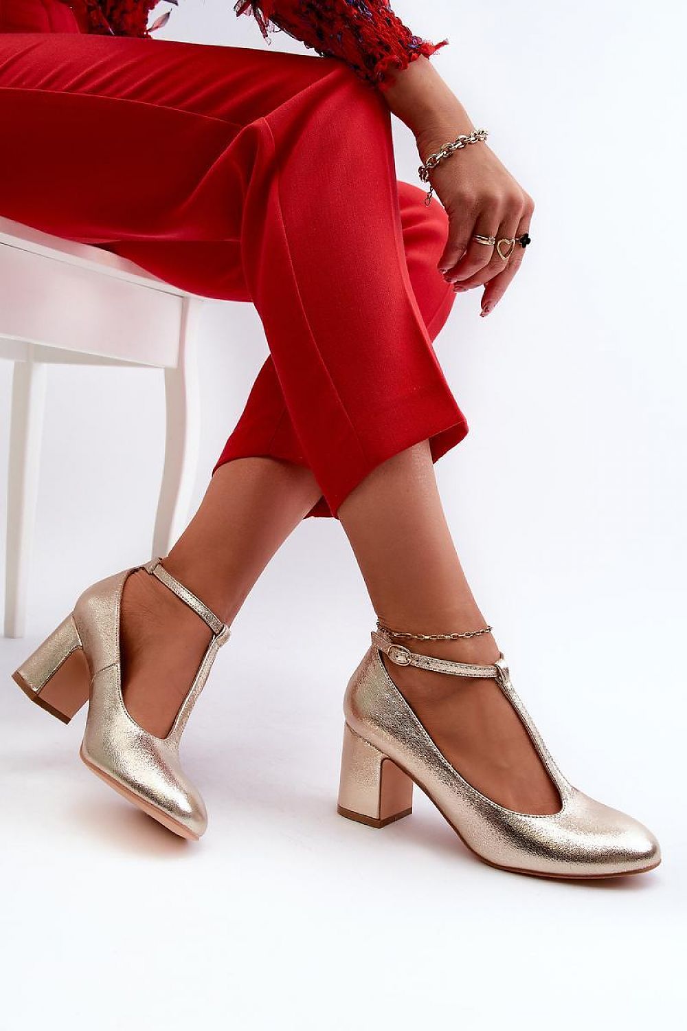 Block heel pumps Step in style Secondary image