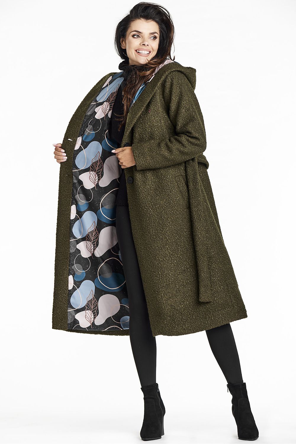 Coat model 200558 awama Secondary image