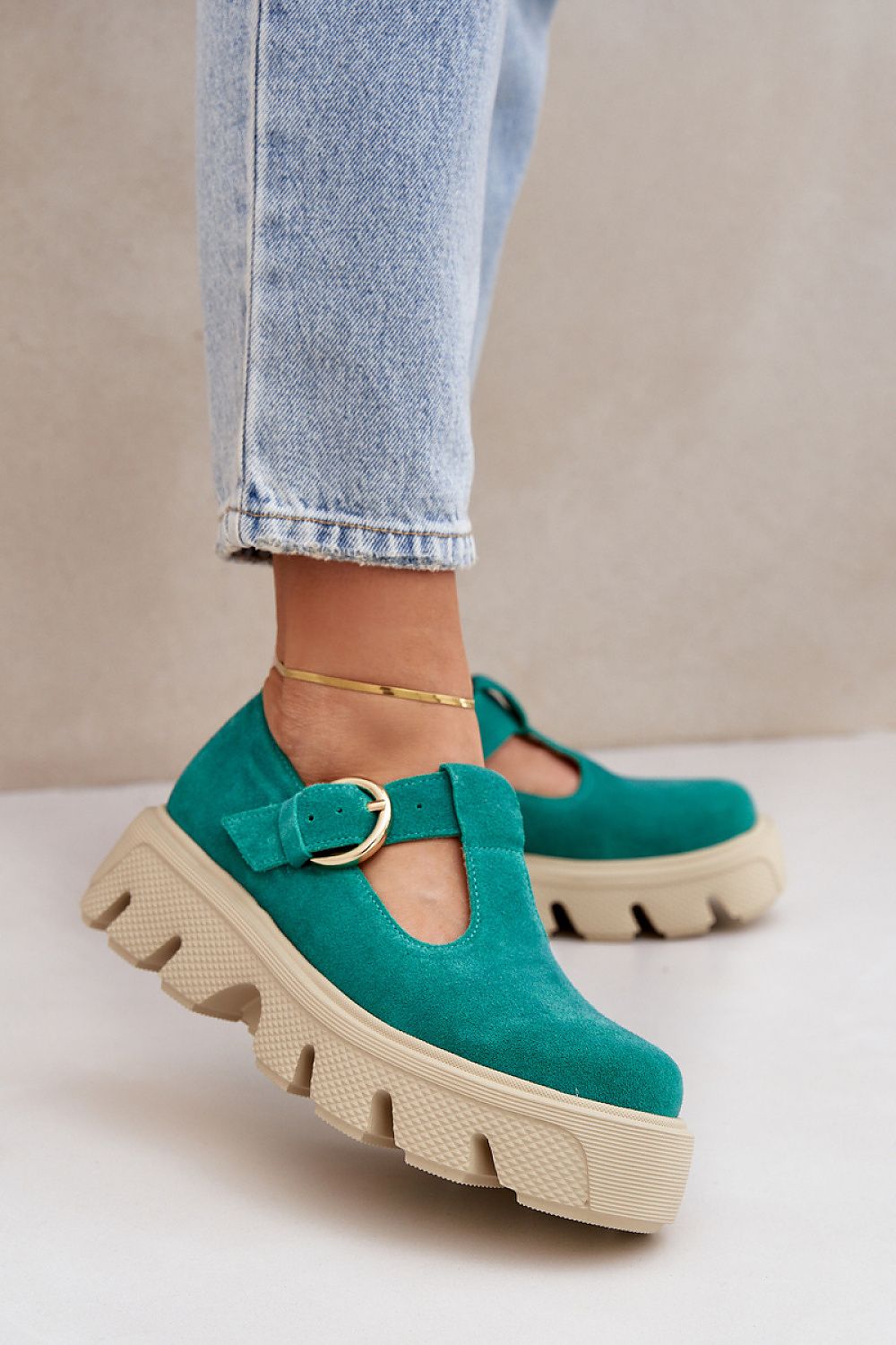  Half shoes model 208332 Step in style 