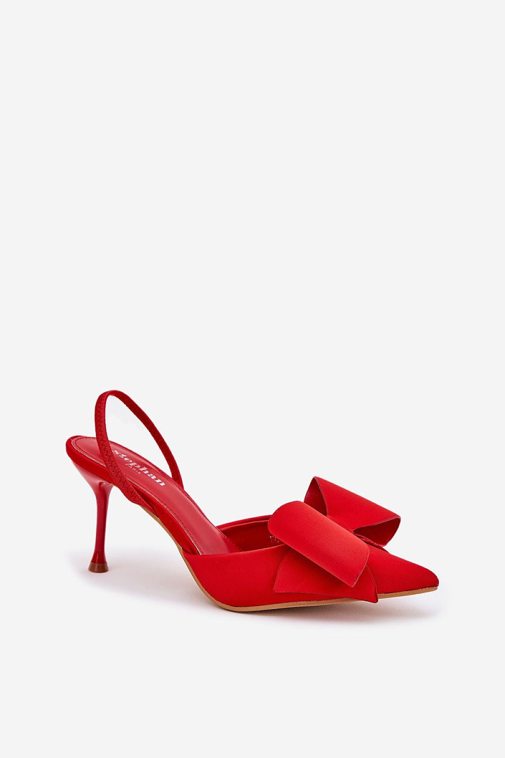 High heels Step in style Secondary image