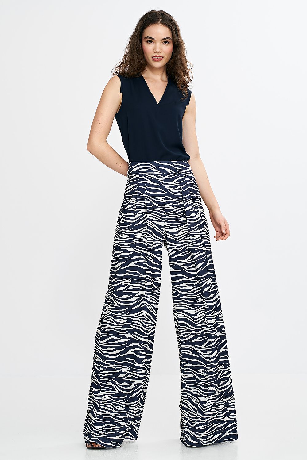 Trousers model 210068 Nife Secondary image