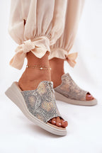  Flip-flops model 211956 Step in style 