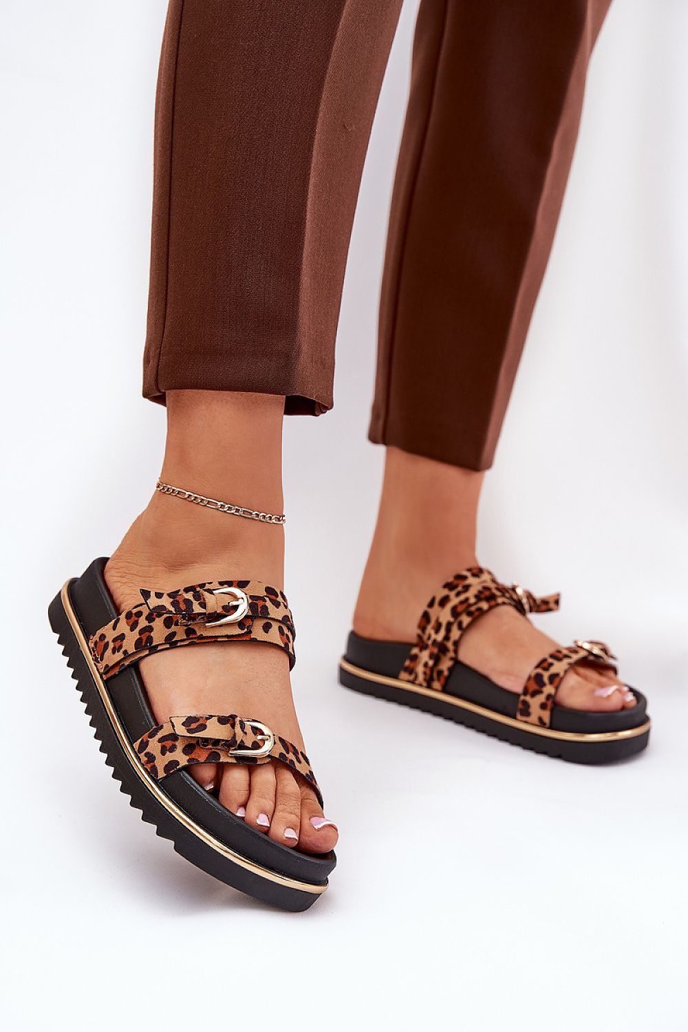  Flip-flops model 212611 Step in style 