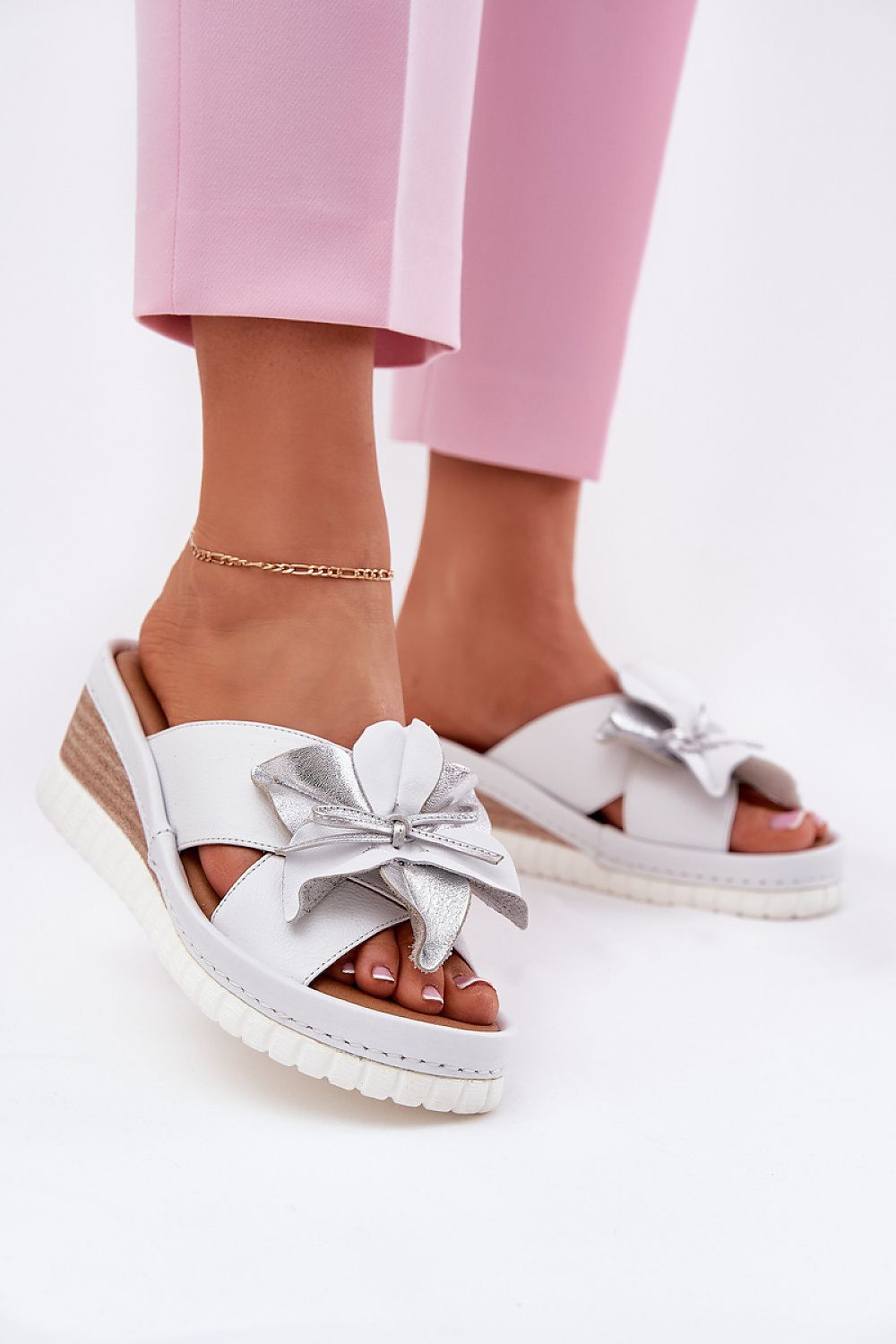  Flip-flops model 212703 Step in style 