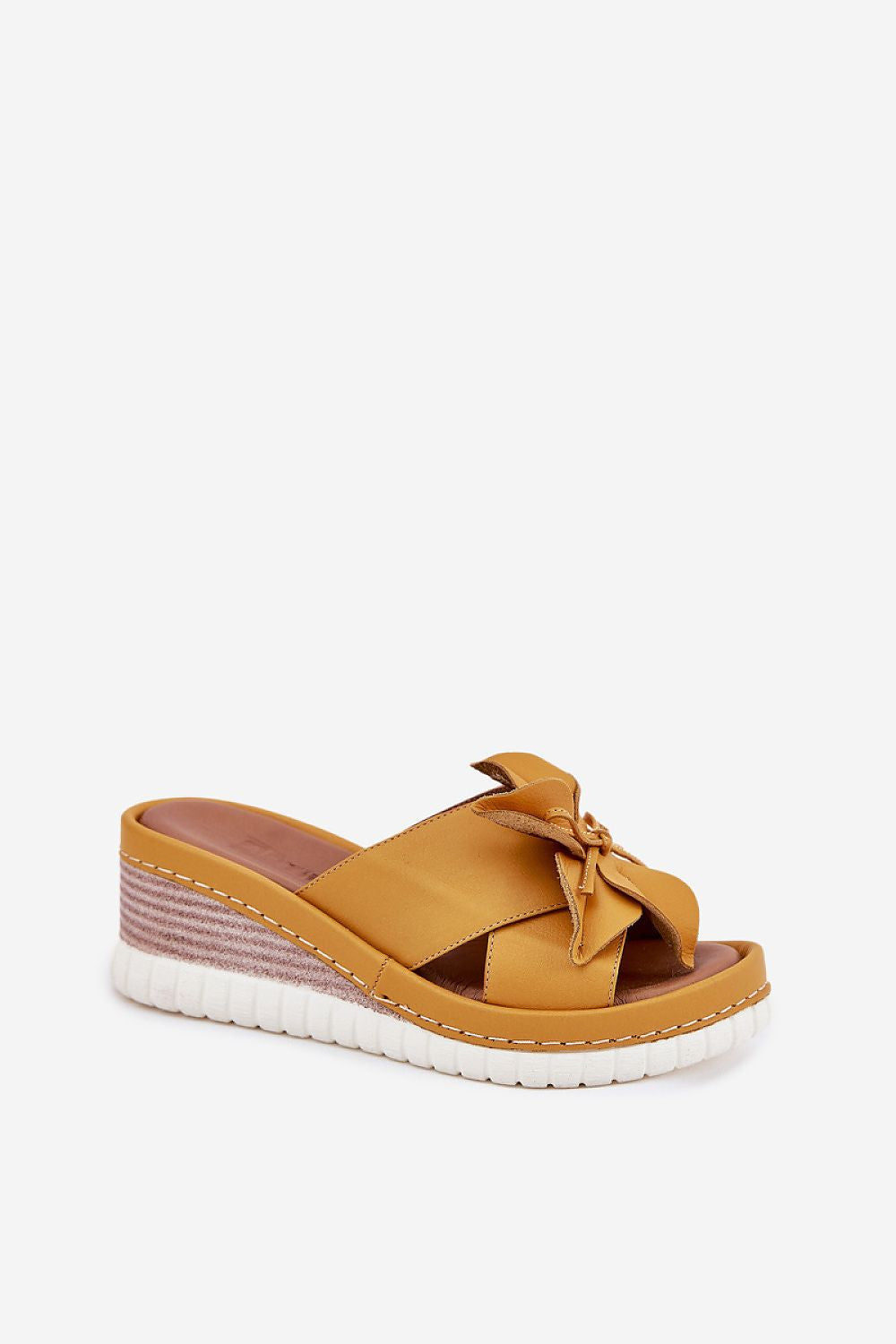 Cothurnes model 212705 Step in style Secondary image